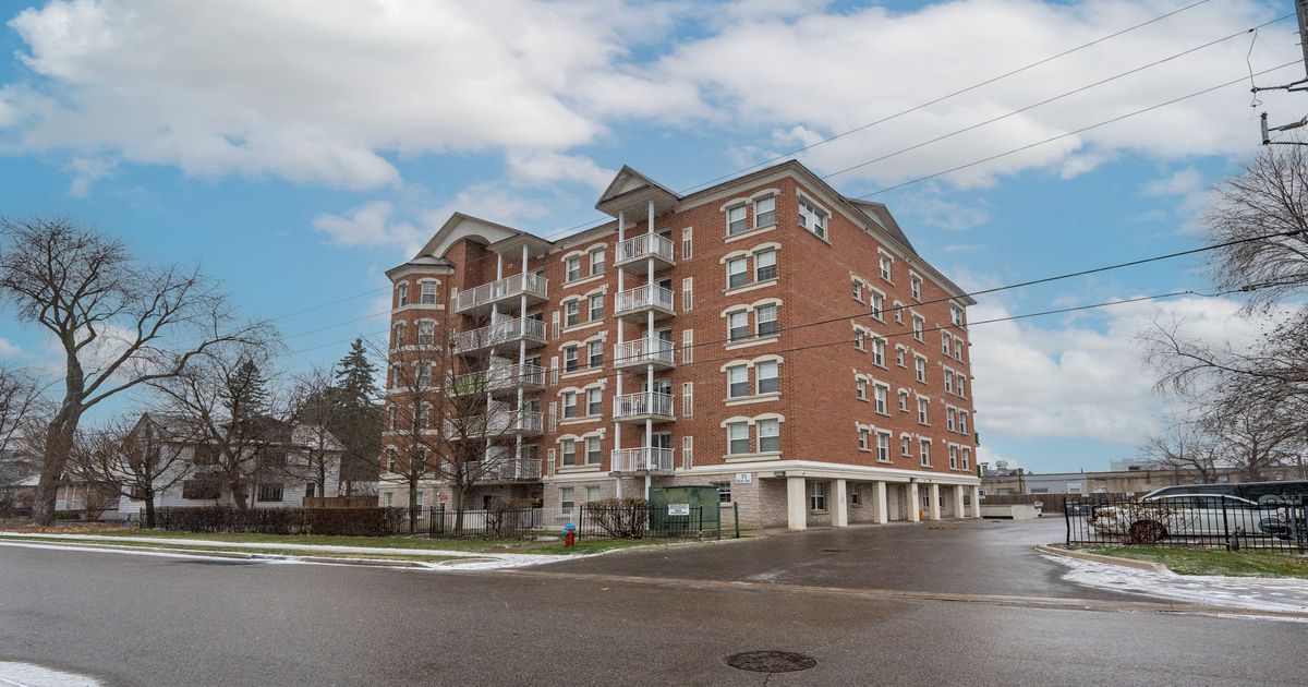 35 Hunt Avenue Richmond Hill