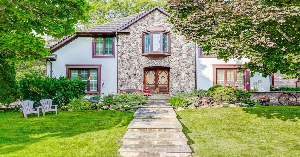 125 Reeve Drive Markham
