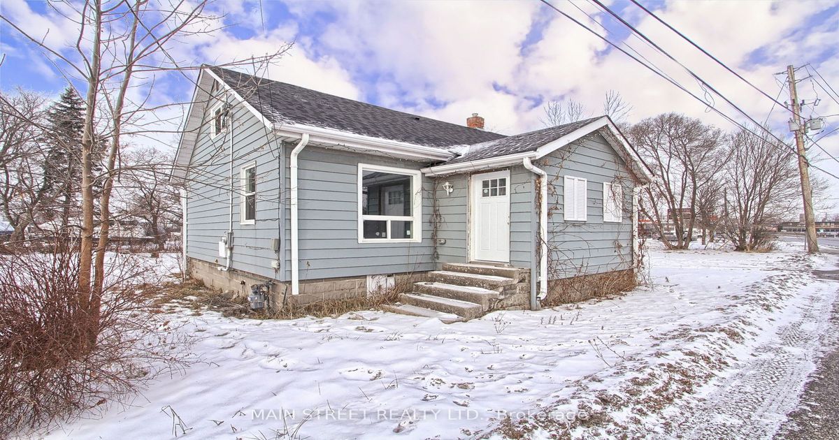 260 The Queensway Road S Georgina