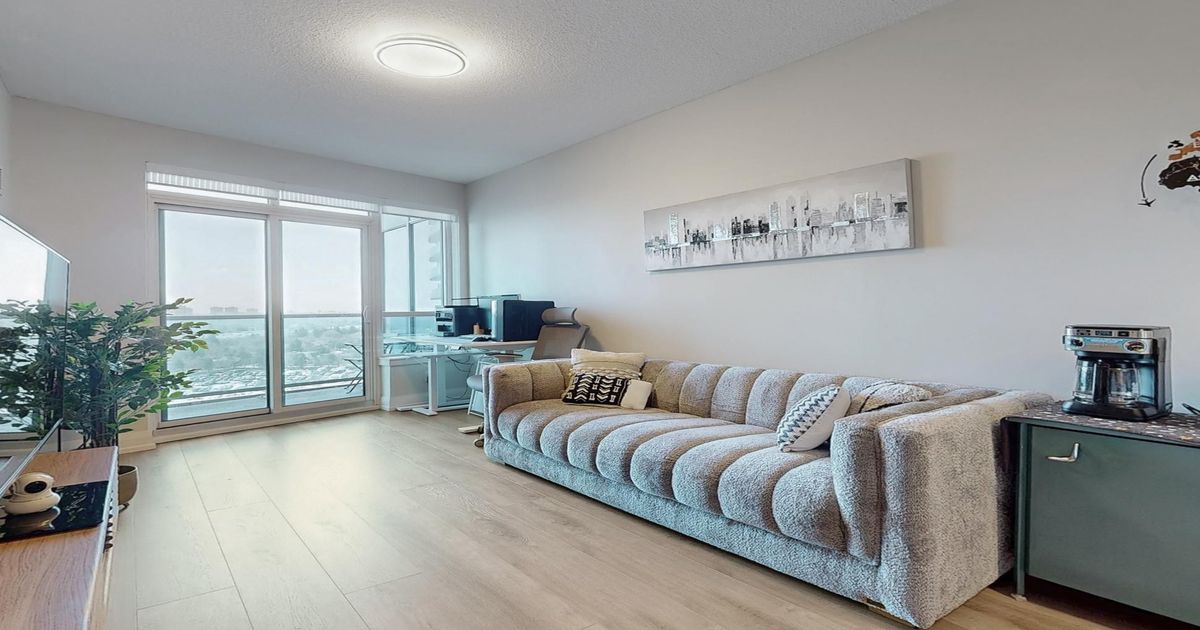 7171 Yonge Street Markham