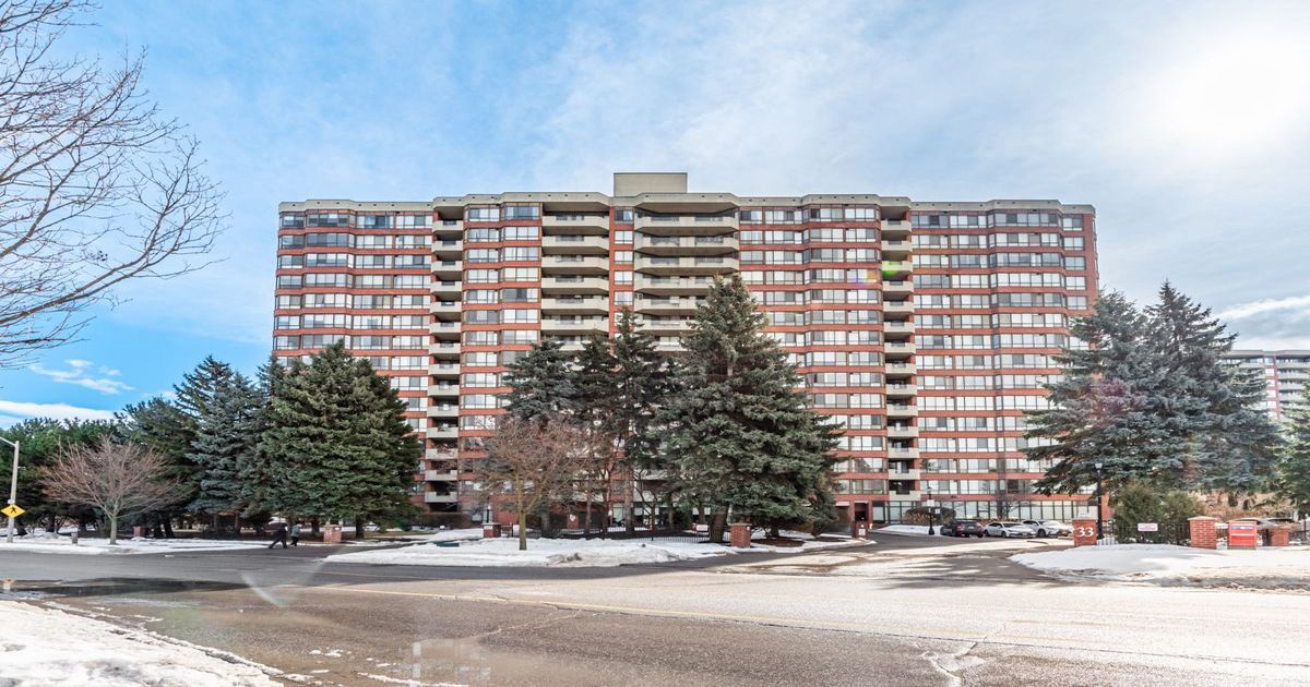 33 WELDRICK Road E Richmond Hill