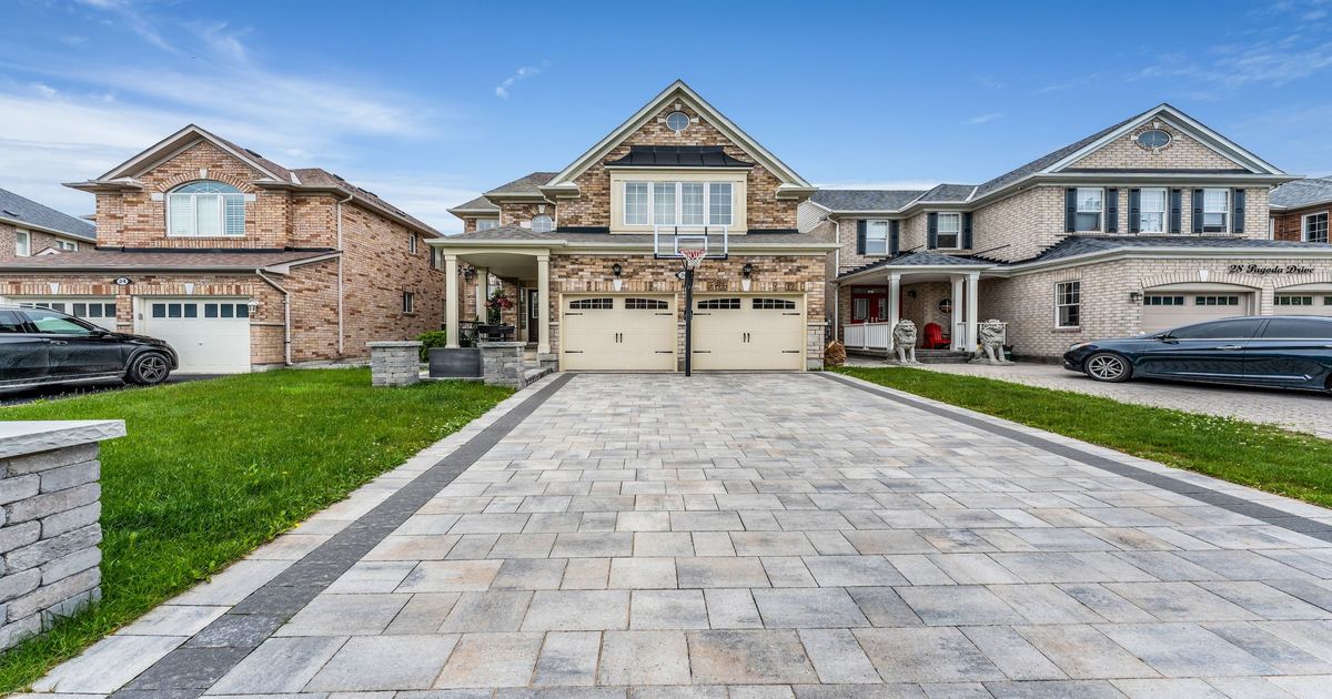 26 Pagoda Drive Richmond Hill