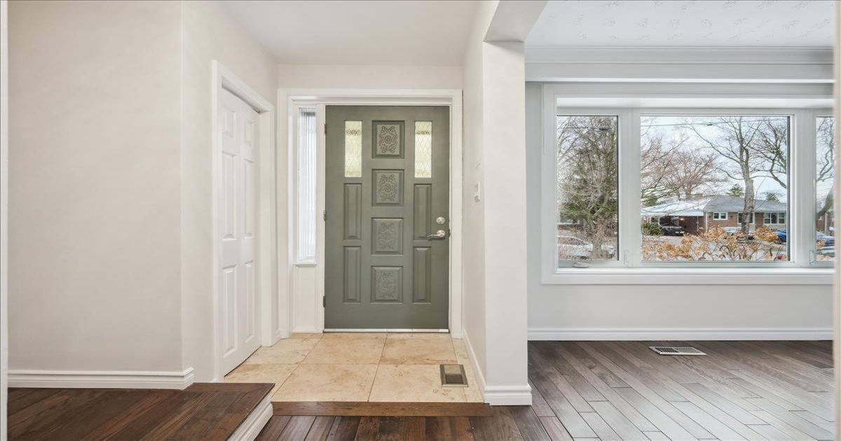256 Zelda Crescent Richmond Hill
