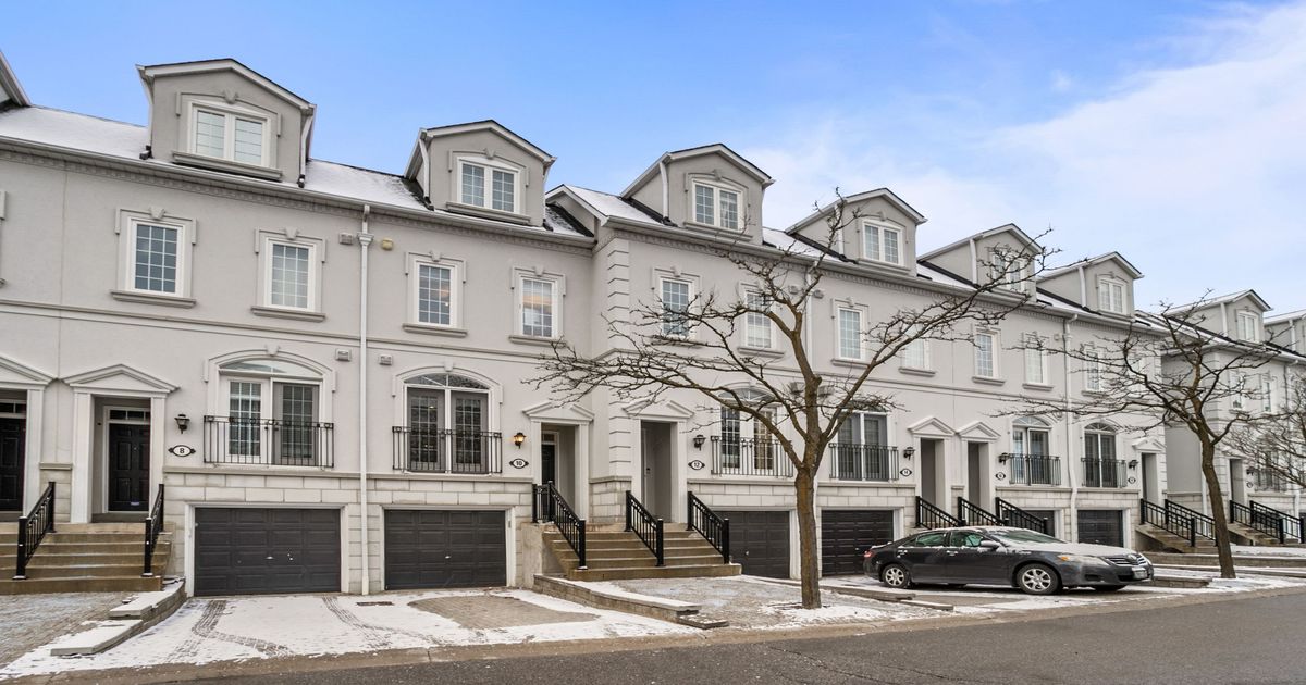 38 Hunt Avenue Richmond Hill