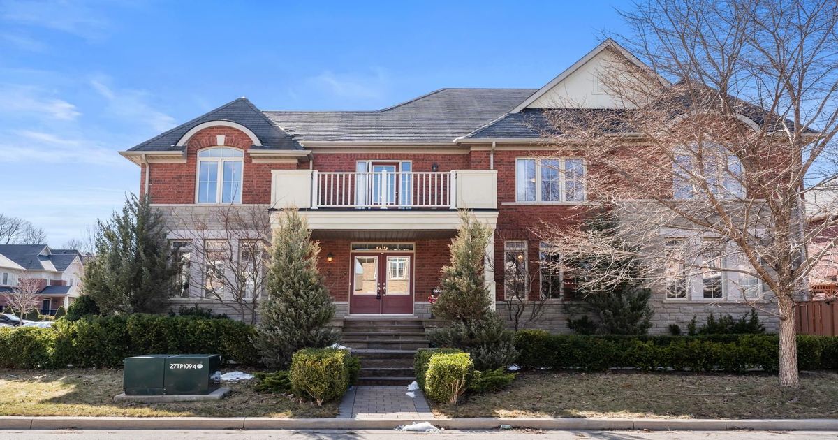 56 Linacre Drive Richmond Hill