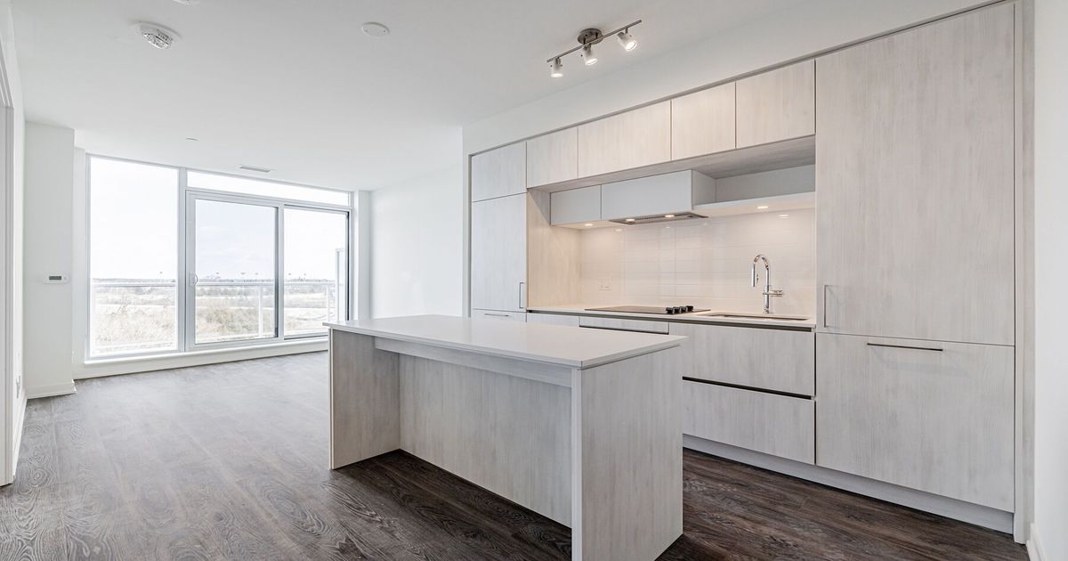 6 David Eyer Road Richmond Hill
