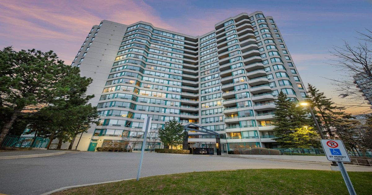 7250 Yonge Street Vaughan