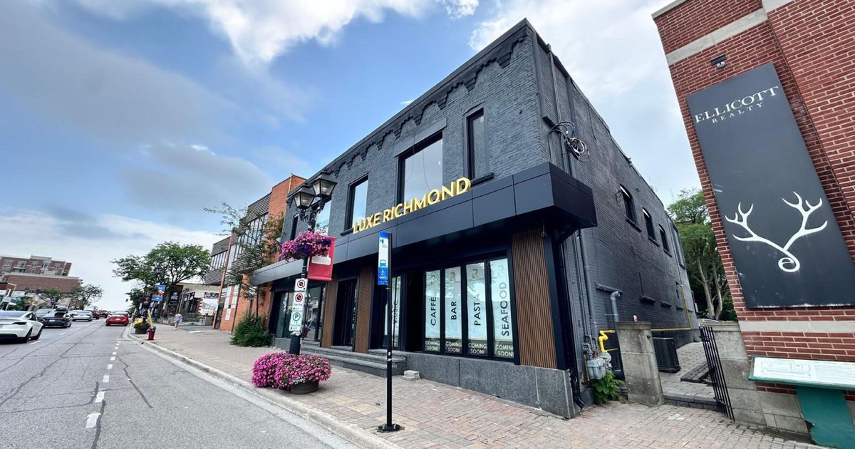 10176 Yonge Street Richmond Hill