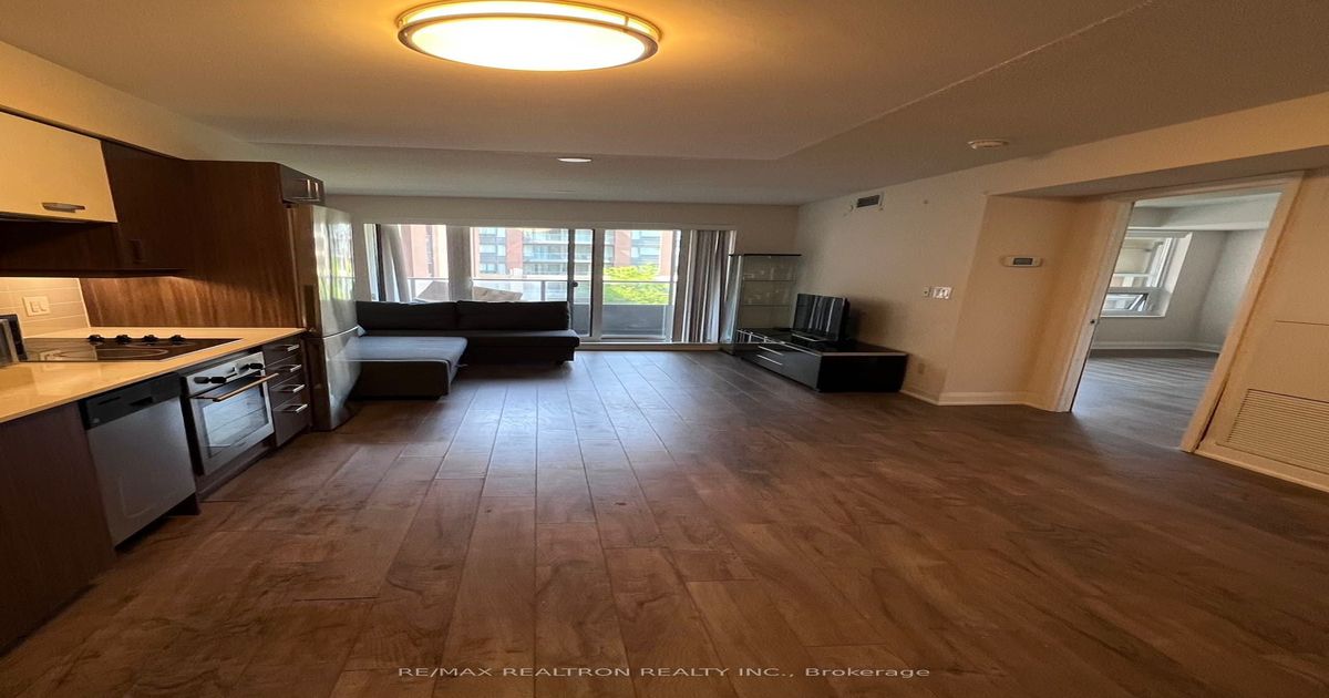 18 Uptown Drive Markham