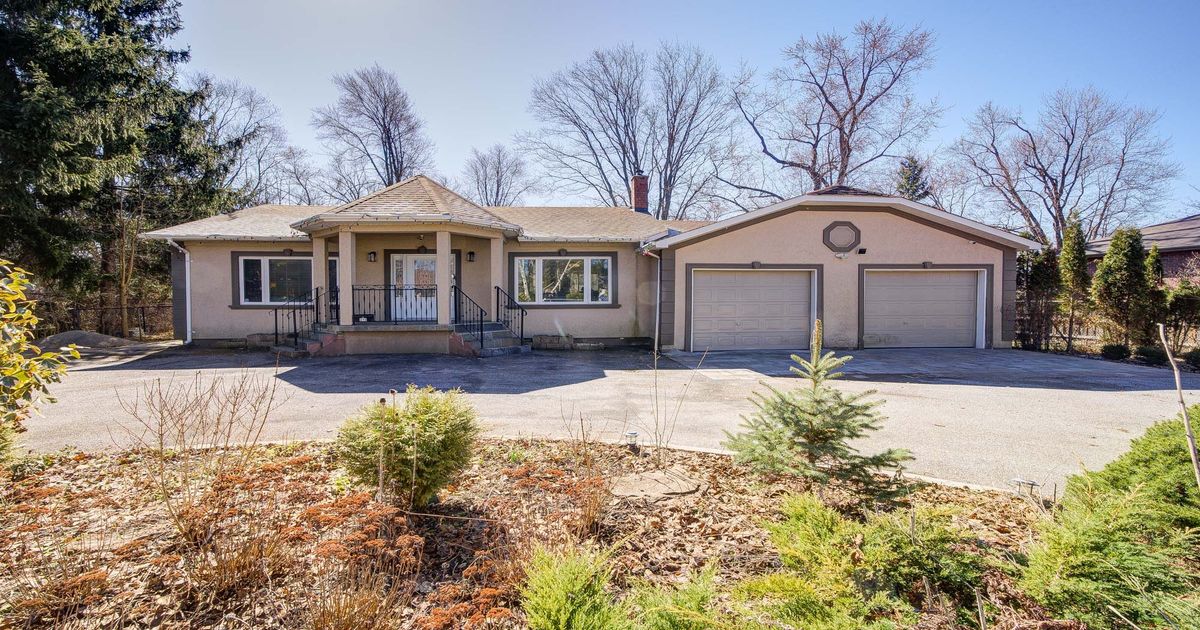 215 Willow Drive Georgina