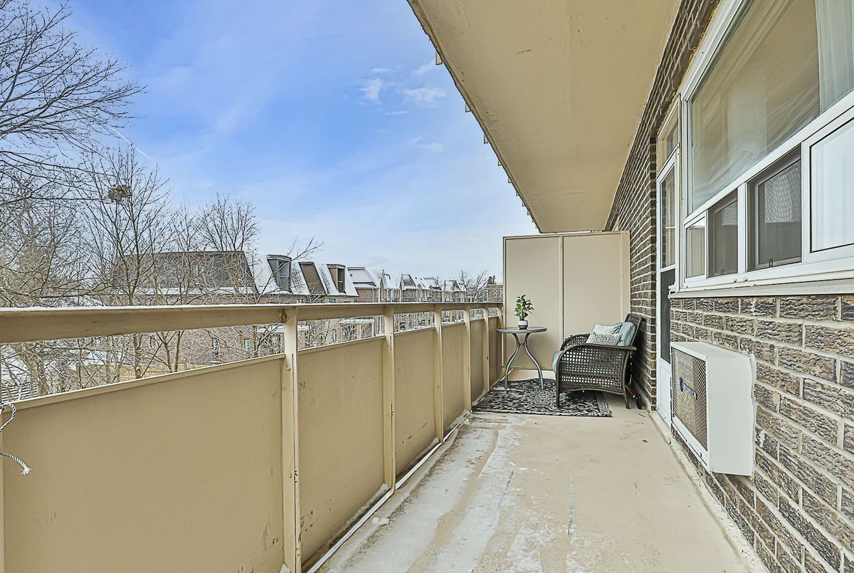 img-gallery