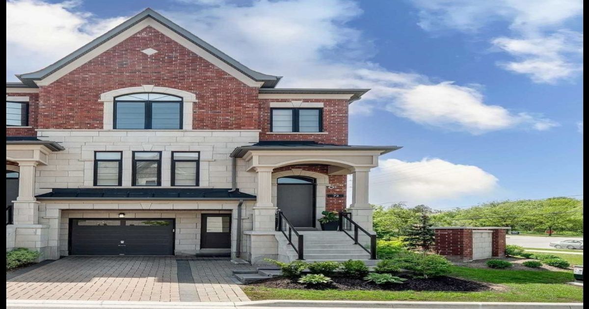 72 Duncombe Lane Richmond Hill