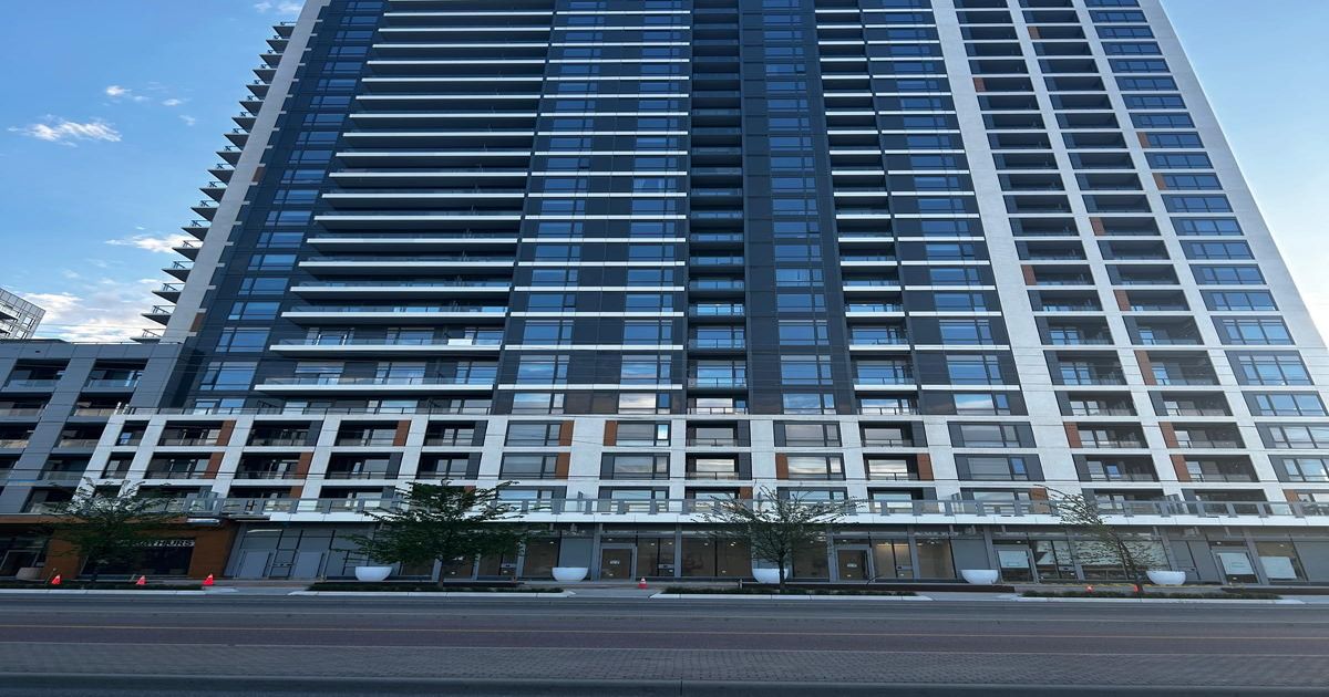7950 Bathurst Street Vaughan