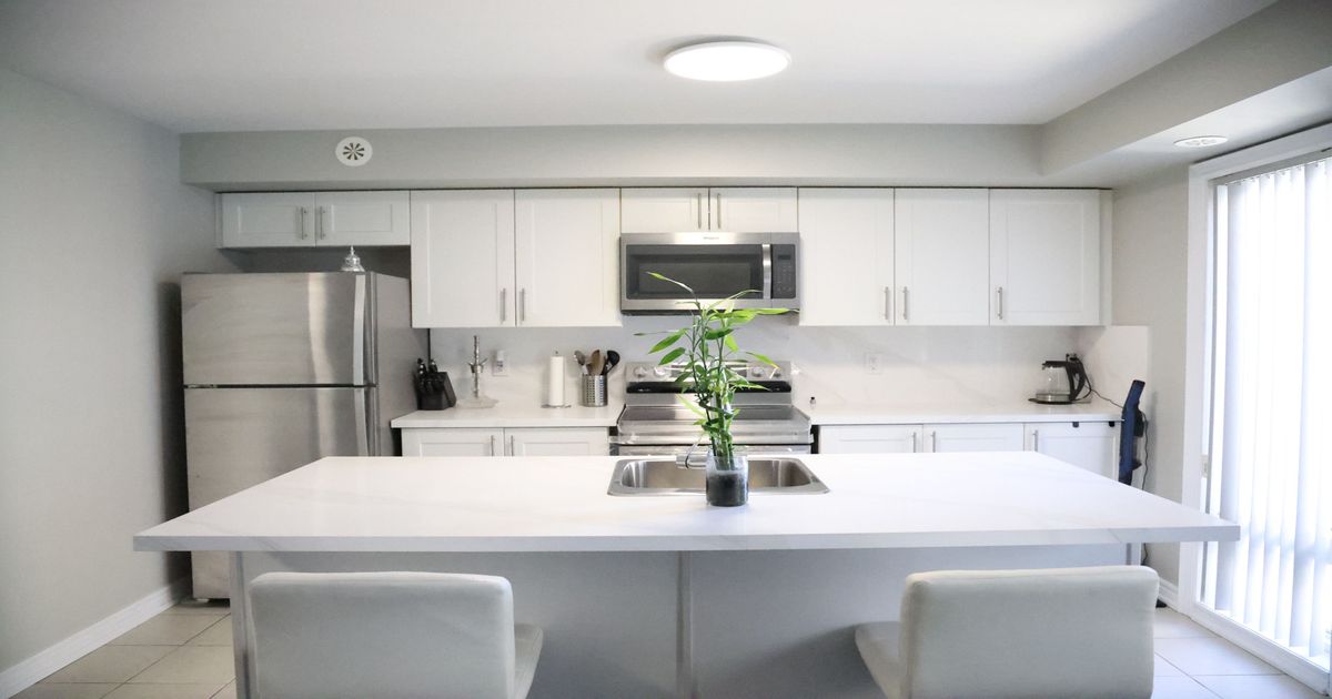 2 Dunsheath Way Markham