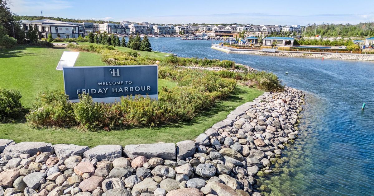 333 Sea Ray Avenue Innisfil
