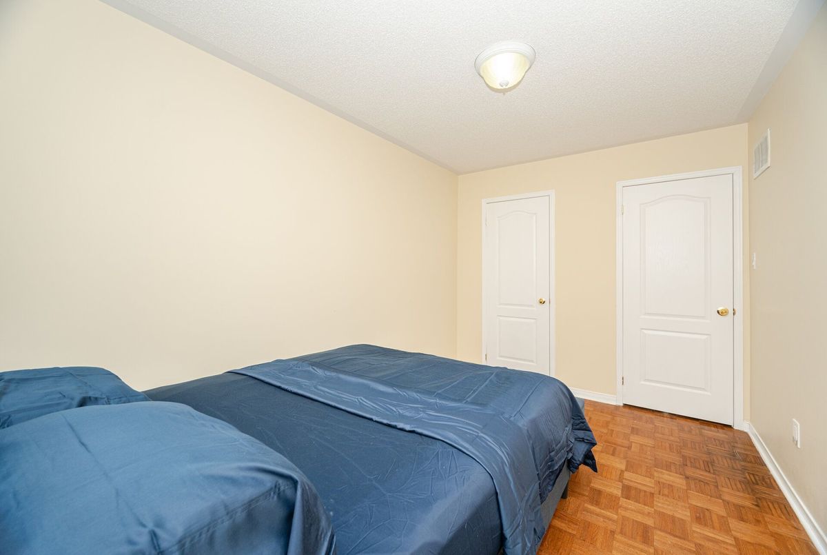 img-gallery
