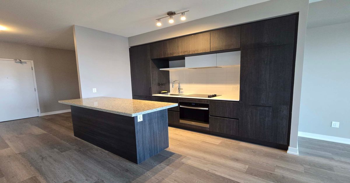 2 David Eyer Road Richmond Hill