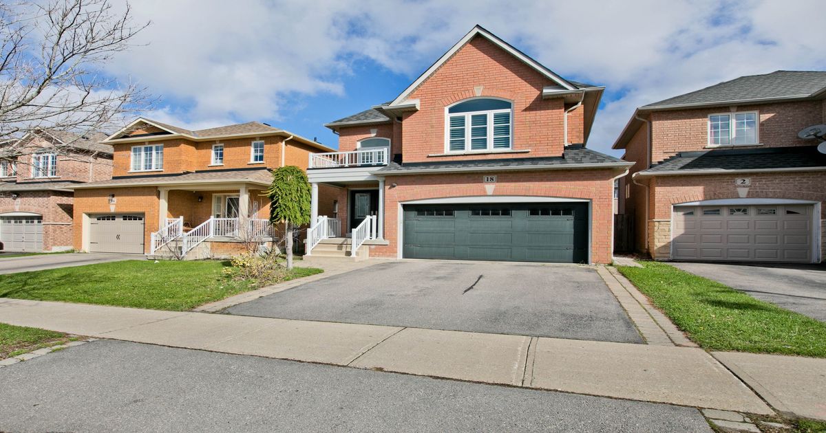 18 River Ridge Boulevard Aurora