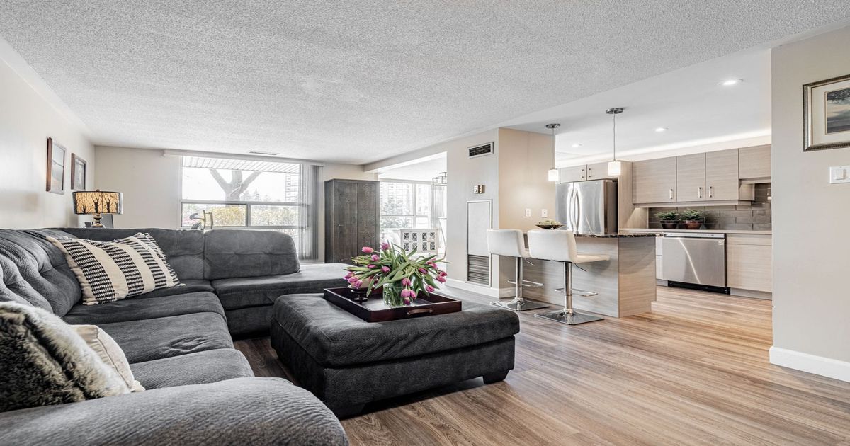 30 Harding Boulevard W Richmond Hill