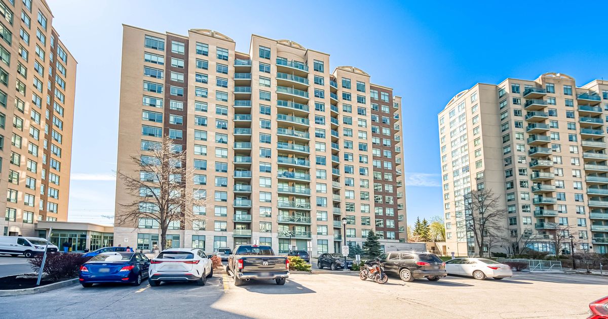 23 Oneida Crescent Richmond Hill