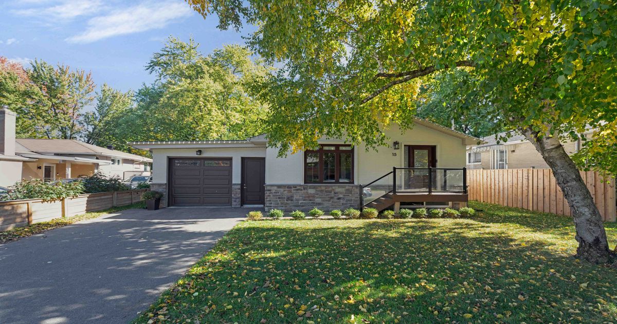 15 Wenderly Drive Aurora