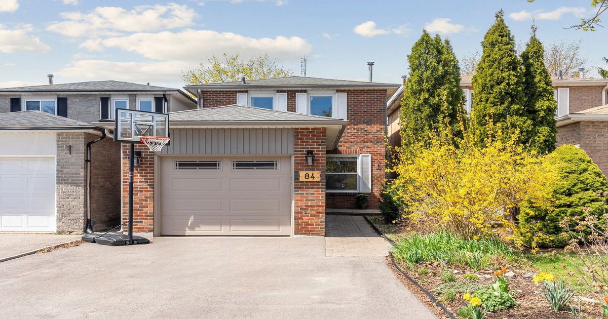 84 Lund Street Richmond Hill