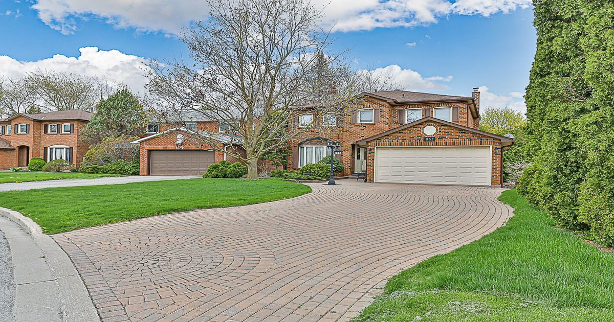 861 Columbia Court Newmarket