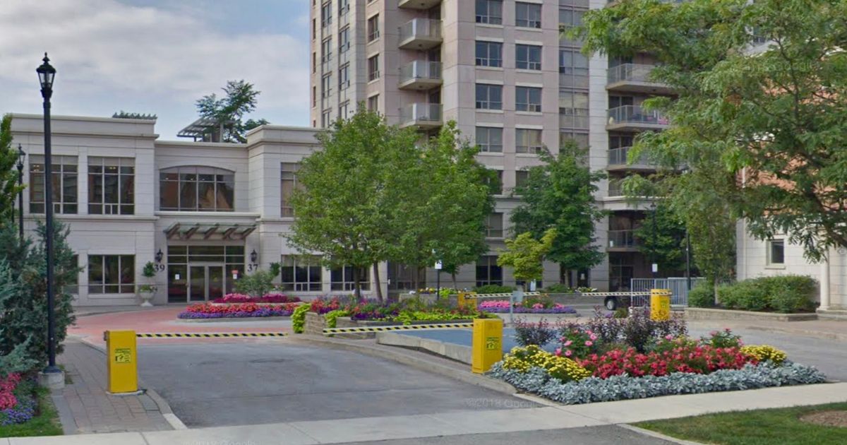 39 Galleria Parkway Markham
