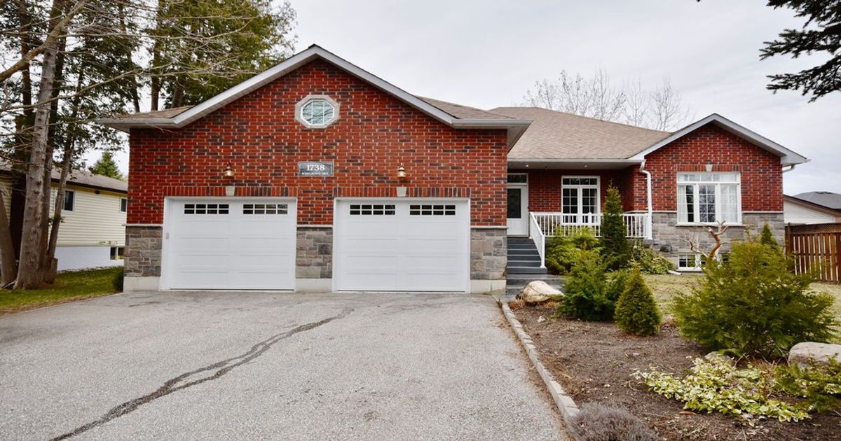 1738 Wingrove Avenue Innisfil