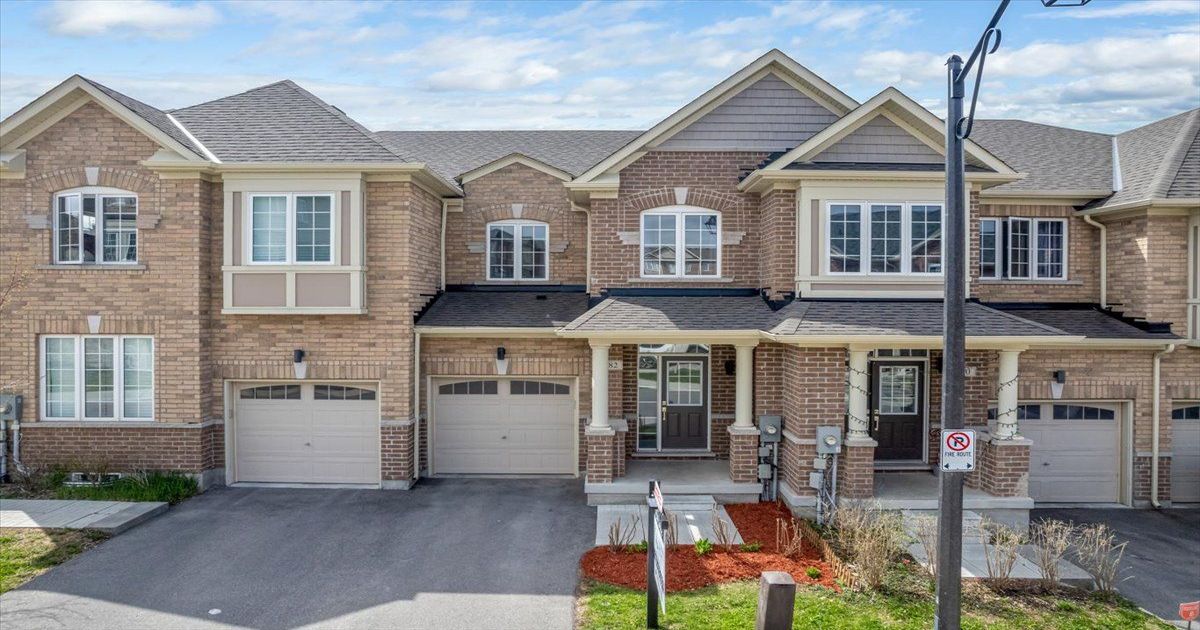 82 Dundonald Trail Newmarket