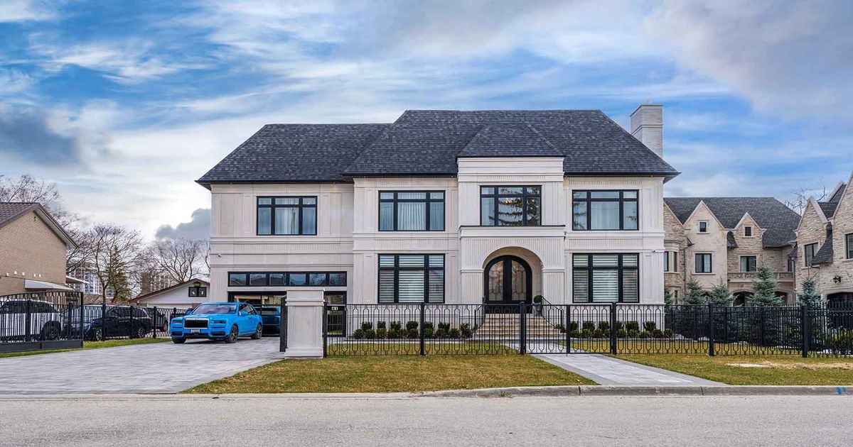 41 EDGAR Avenue Richmond Hill