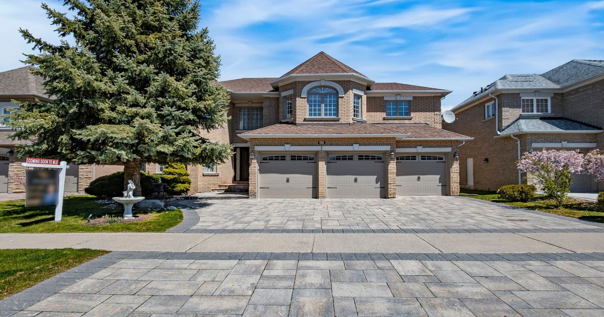 50 yellow Birch Crescent Richmond Hill