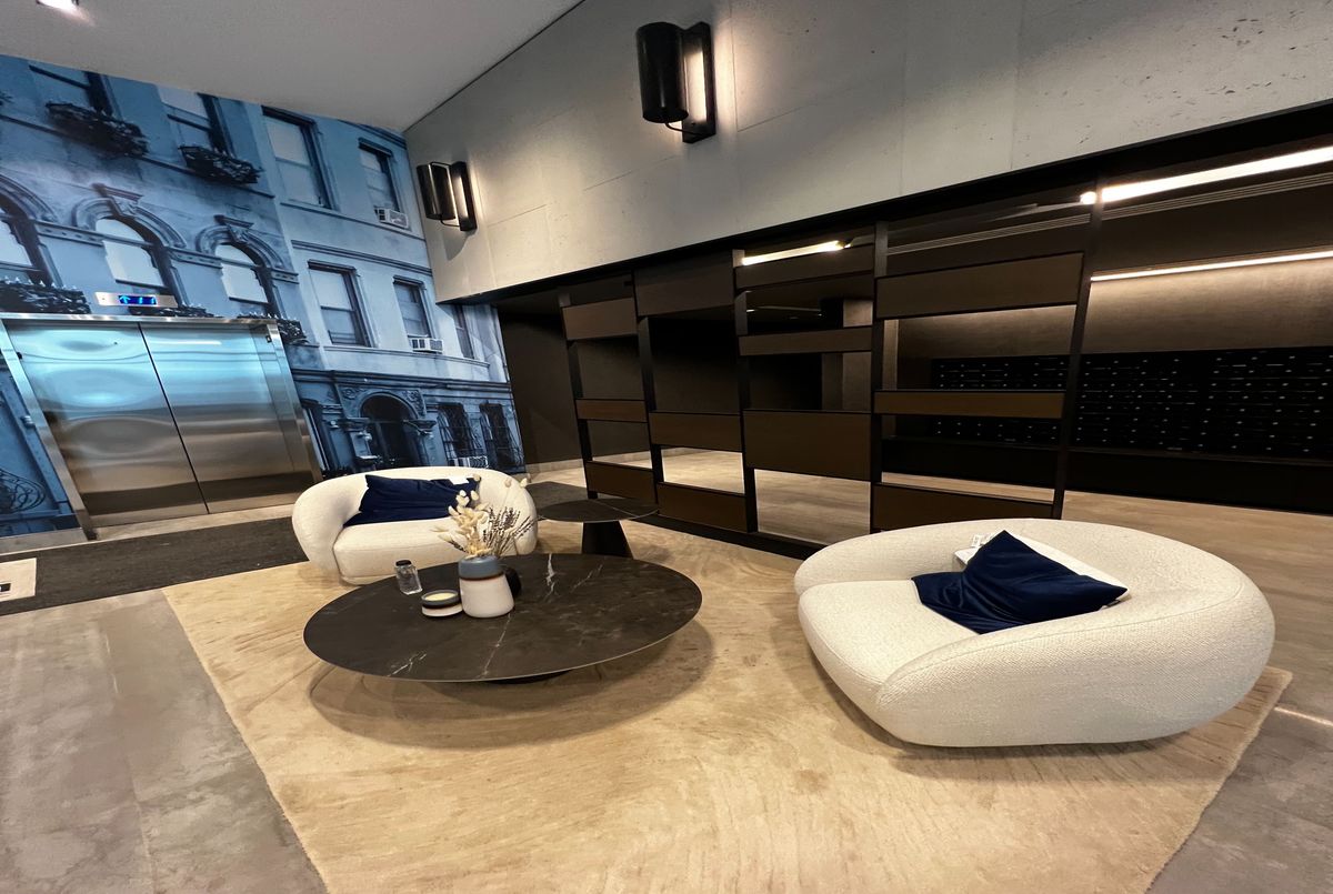 img-gallery