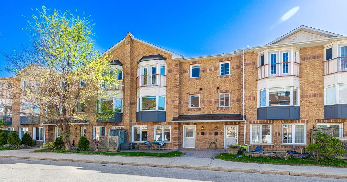 151 Townsgate Drive Vaughan