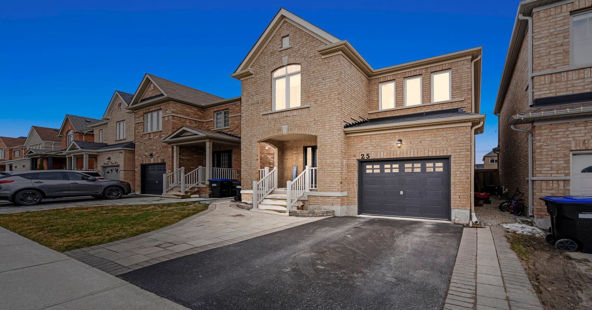 25 Long Street Bradford West Gwillimbury