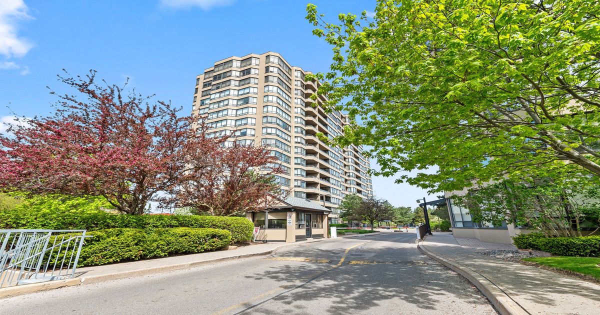 22 Clarissa Drive Richmond Hill