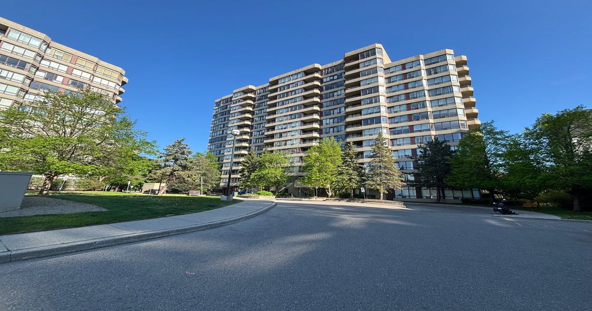 91 Townsgate Drive Vaughan