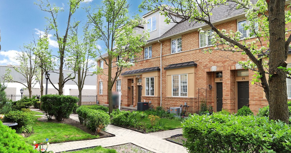 23 Observatory Lane Richmond Hill