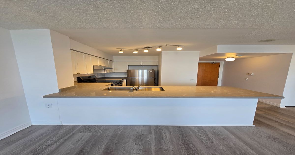 9017 Leslie Street Richmond Hill