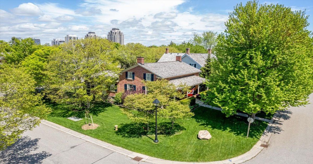 14 ALEXANDER HUNTER Place Markham