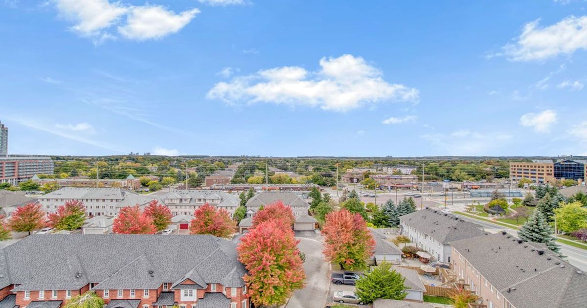 51 Baffin Court Richmond Hill