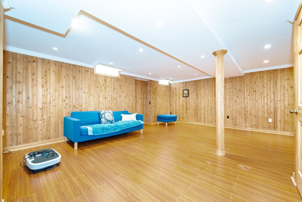 img-gallery
