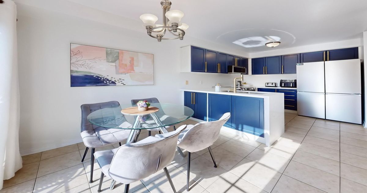 728 Joe Persechini Drive Newmarket