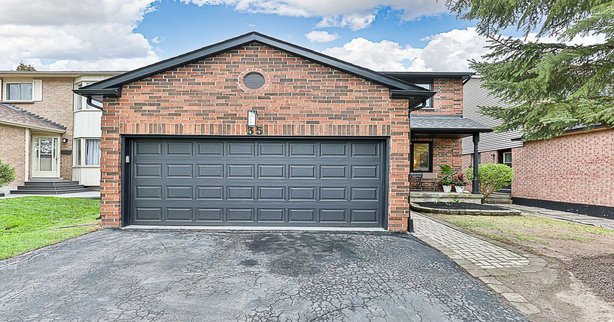 35 Buchanan Crescent Aurora