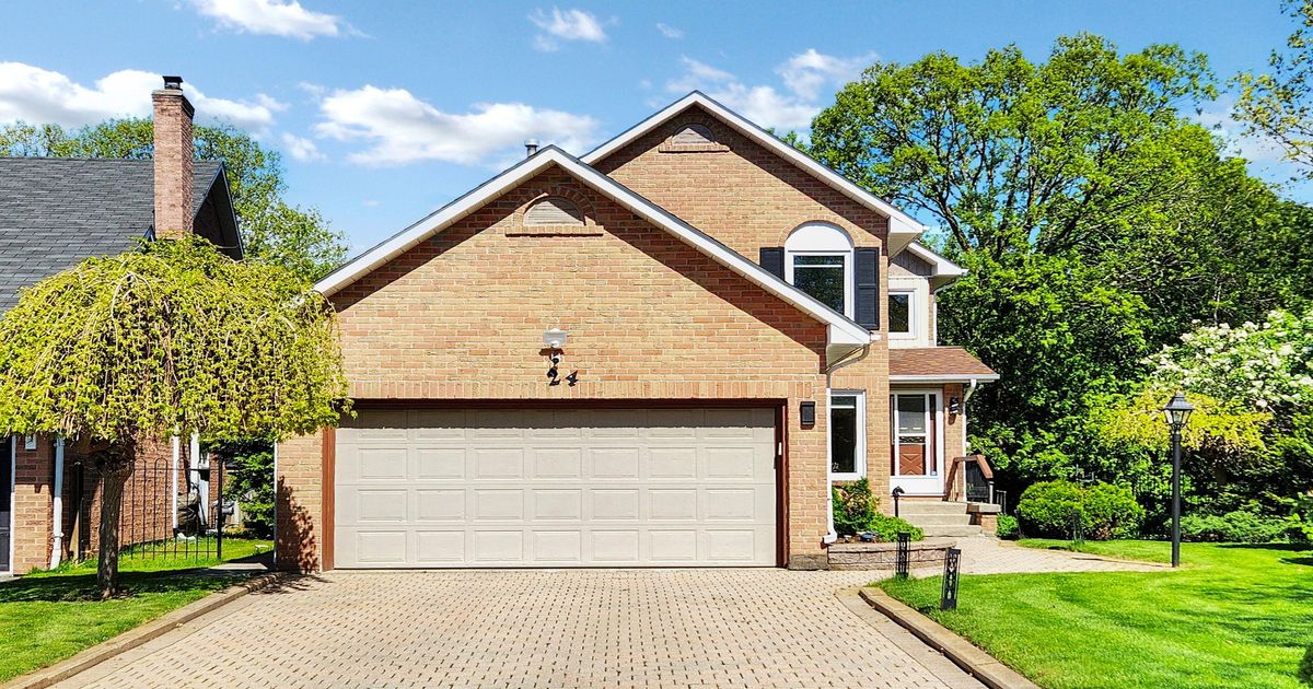 24 Dalecroft Circle Markham