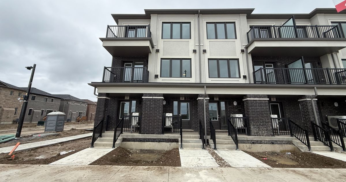 4 Matawin Lane Richmond Hill