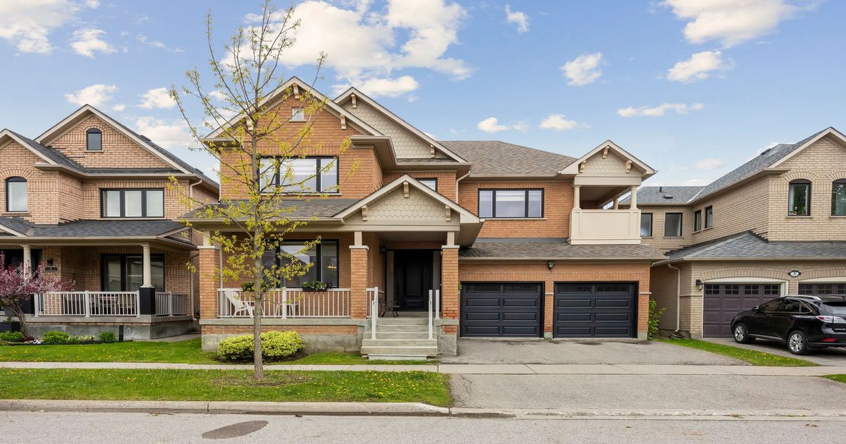 7 Waldron Crescent Richmond Hill