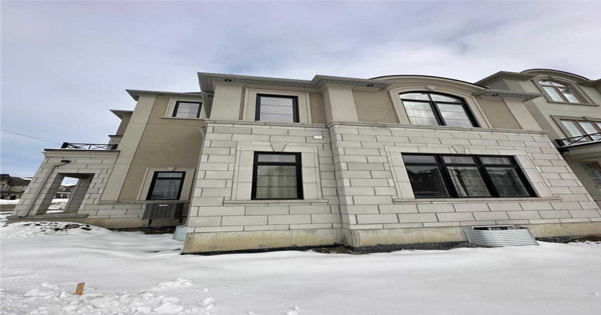 26 York Downs Boulevard Markham