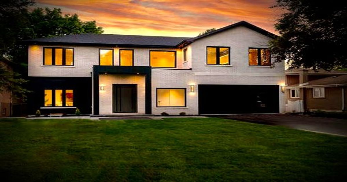 98 babcombe Drive Markham