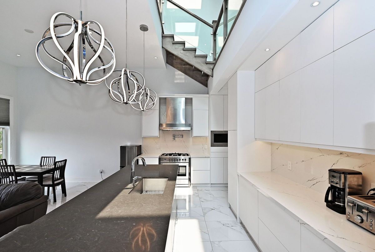img-gallery